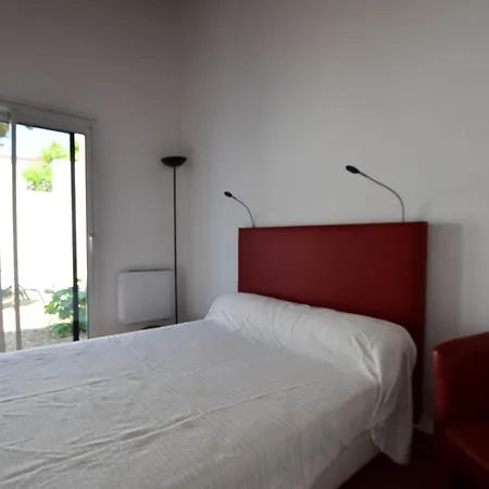 3 Pieces Avec Wifi, Animaux Admis, Parking A La Palmyre - Fr-1-705-59 Holiday home *