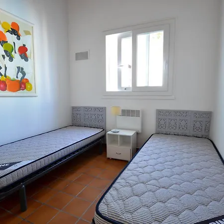 Holiday home 3 Pieces Avec Wifi, Animaux Admis, Parking A La Palmyre - Fr-1-705-59 *