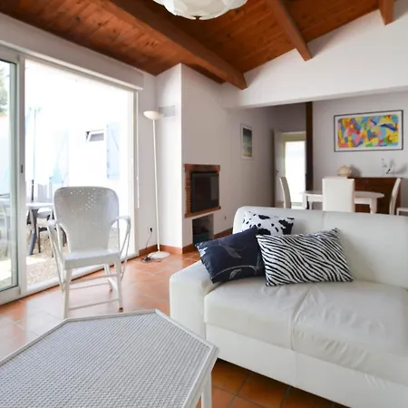 3 Pieces Avec Wi-fi Et Parking, Proche - La Palmyre * Les Mathes